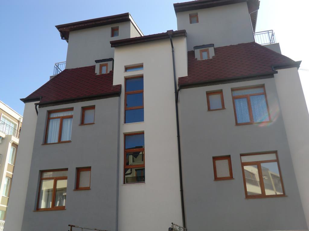 Guest House Petrovi Rawda Exterior foto